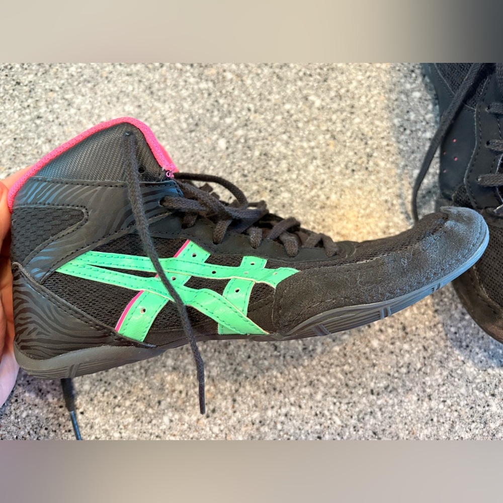 Men’s Asics Wrestling Shoes